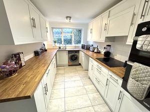 Photo 15- click for photo gallery